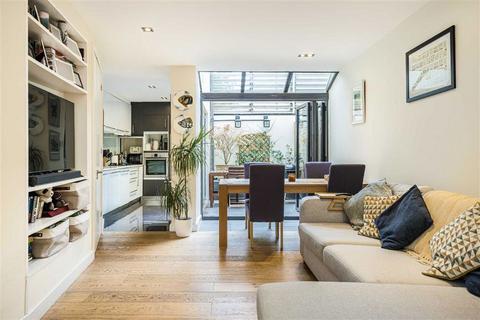 undefined, Lynton Road, London SE1