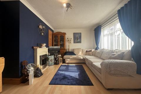 20 Cedar Close, Burntwood, WS7 4RX