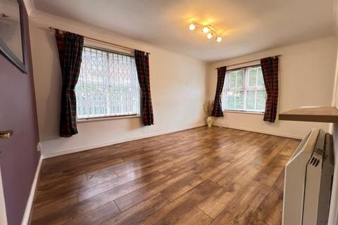 1 bedroom flat for sale, Albert Road, Ilford