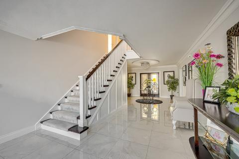 5 bedroom detached house for sale, Thorpe Bay SS1