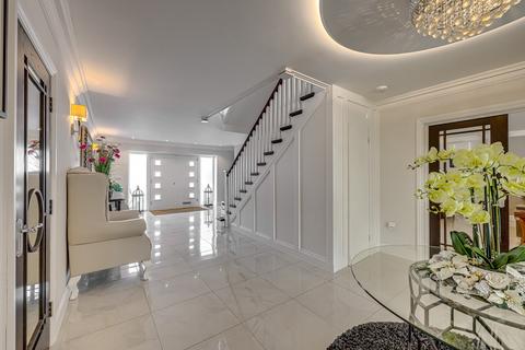 5 bedroom detached house for sale, Thorpe Bay SS1