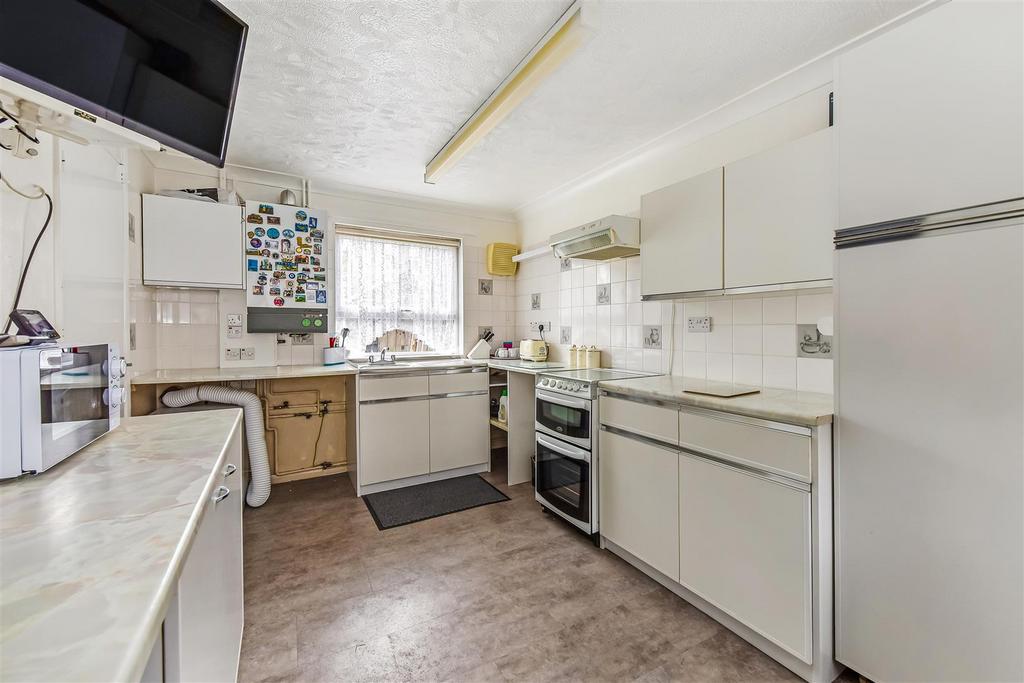 Kitchen reverse.jpg