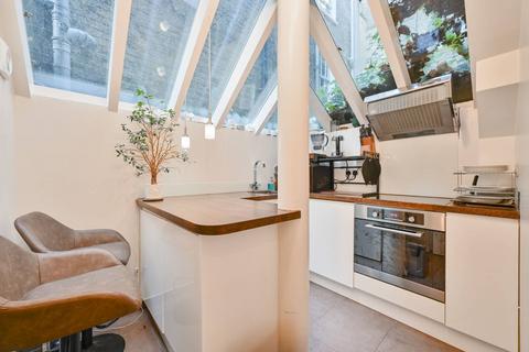 undefined, Gilbert Place, Bloomsbury, London, WC1A