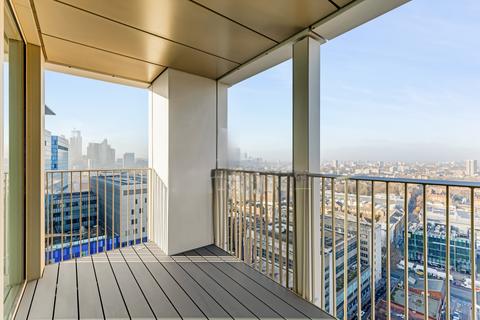 2 bedroom apartment for sale, Bouchon Point, London E1