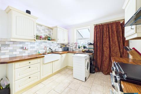 2 bedroom terraced house for sale, Canal View, Stainforth, Doncaster, South Yorkshire, DN7
