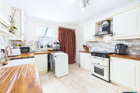 2 bedroom terraced house for sale, Canal View, Stainforth, Doncaster, South Yorkshire, DN7