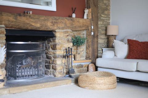 undefined, Bull Street, Bampton OX18