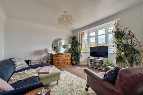 3 Clive Road, Cliffsend, Ramsgate, CT12 5EQ