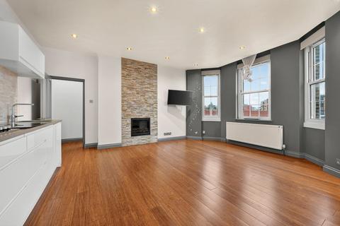2 bedroom flat for sale, Devon Mansions, Tooley Street, London