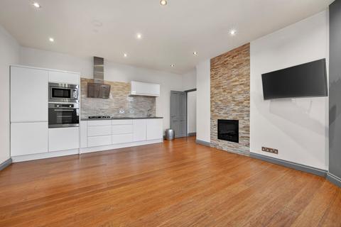 2 bedroom flat for sale, Devon Mansions, Tooley Street, London