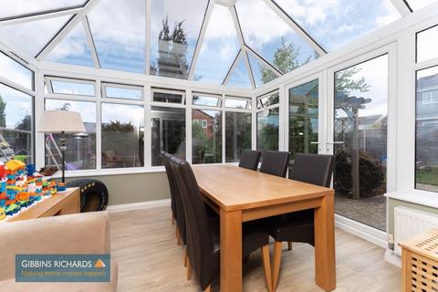 undefined, Woodrush Close, Taunton
