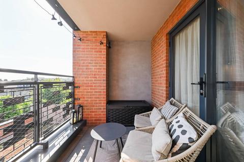 N8, Crouch End, LONDON, N8
