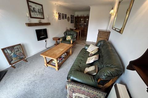 2 bedroom retirement property for sale, Penrhyn Avenue, Rhos on Sea