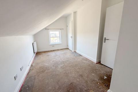 undefined, Avenue Road, Grantham