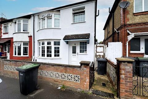 undefined, Holland Road, Luton