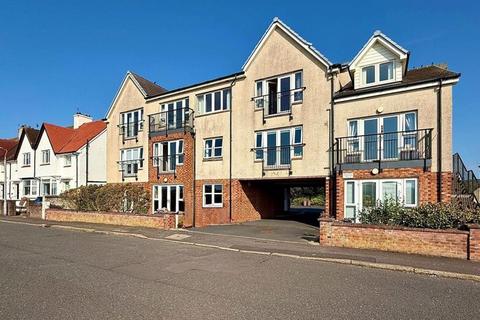 9a St Ninians Road, Prestwick, KA9 1SL