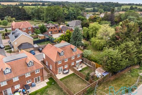 3 bedroom semi-detached house for sale, Goffs Lane, Goffs Oak EN7