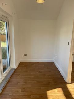undefined, Gloucester Road North, Bristol BS7