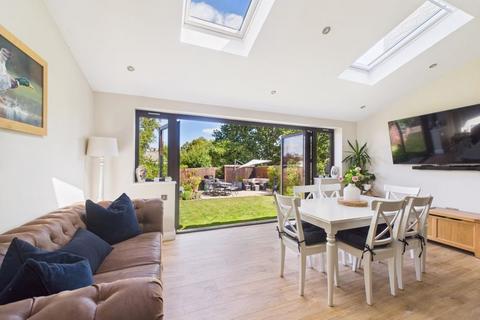 82 Borough Close, Kings Stanley, Stonehouse, GL10 3LJ