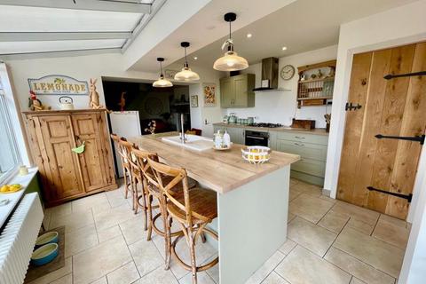 3 bedroom end of terrace house for sale, Flaxley Street, Cinderford GL14
