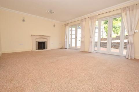 undefined, 4 Bedroom 3 Bathroom Detached House, Mark Cross, Crowborough