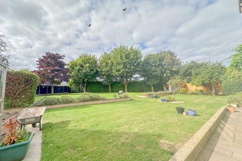5 bedroom detached house to rent, Lower Charlton, Shepton Mallet