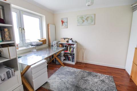 10 Elder Close, Beeston, Sandy, SG19 1GF