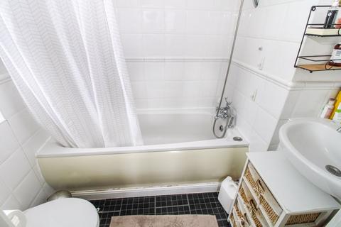 10 Elder Close, Beeston, Sandy, SG19 1GF