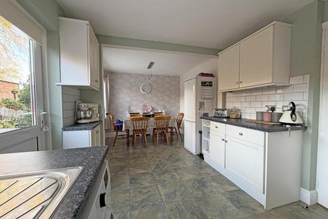 undefined, Rowan Drive, Taunton TA1