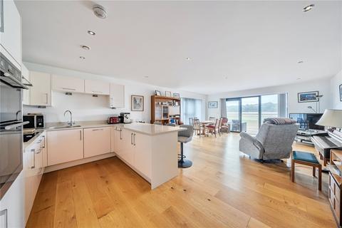 3 bedroom apartment for sale, Kingman Way, Newbury, Berkshire, RG14