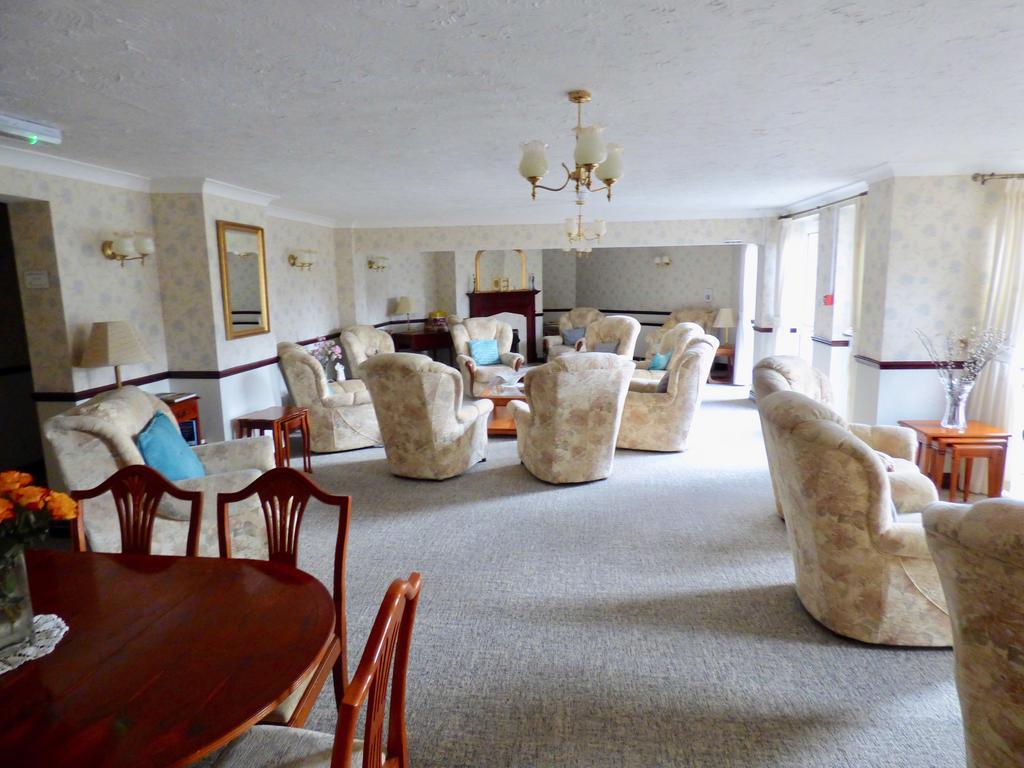 Communal lounge