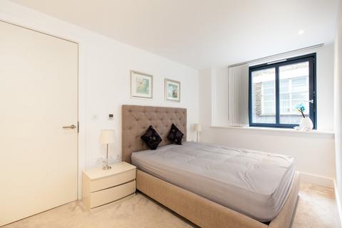 1 bedroom flat for sale, Piazza Residences, Bull Inn Court, Covent Garden, London, WC2R