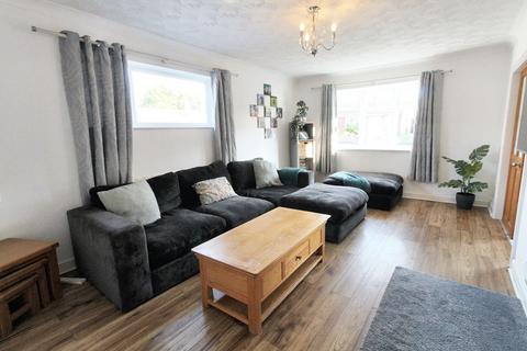 5 Dunbar Close, Connahs Quay, Deeside, CH5 4XY
