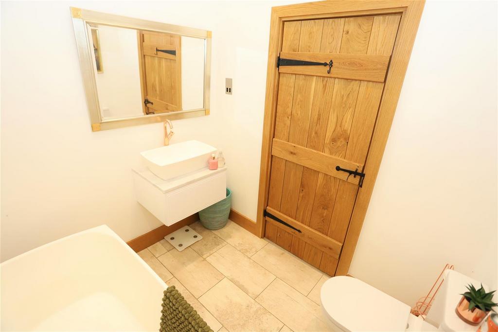 Family bathroom