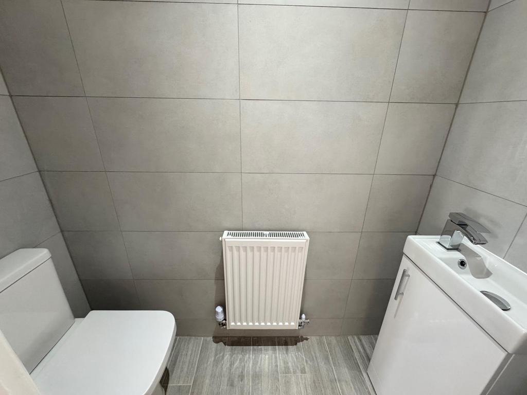 Cloakroom wc