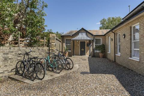 undefined, Maids Causeway, Cambridge CB5