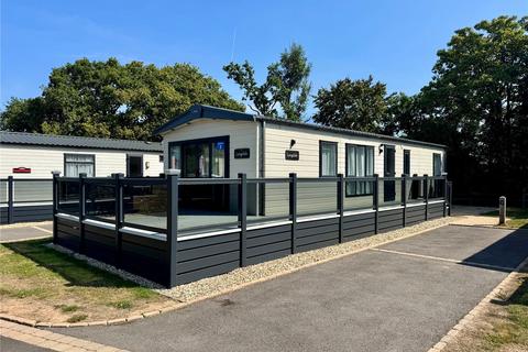 3 bedroom park home for sale, Sycamore, Hoburne Bashley, New Milton, Hampshire, BH25