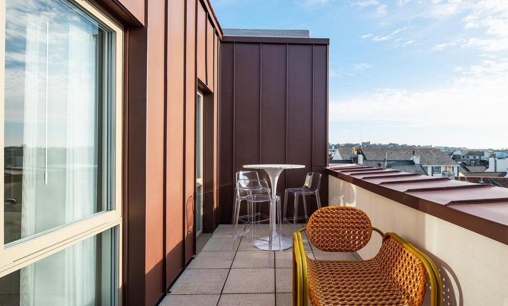 Dandara - Golding House, New Market Yard -...