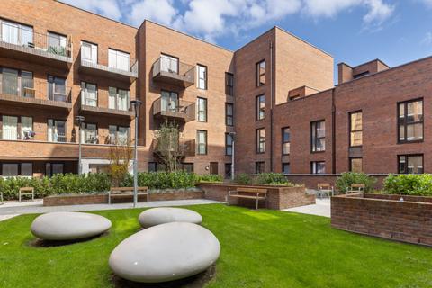 1 bedroom apartment for sale, Plot Frost House - 147, at Barking Riverside SO, IG11 Frost House, Podd Street, IG11 0EZ IG11