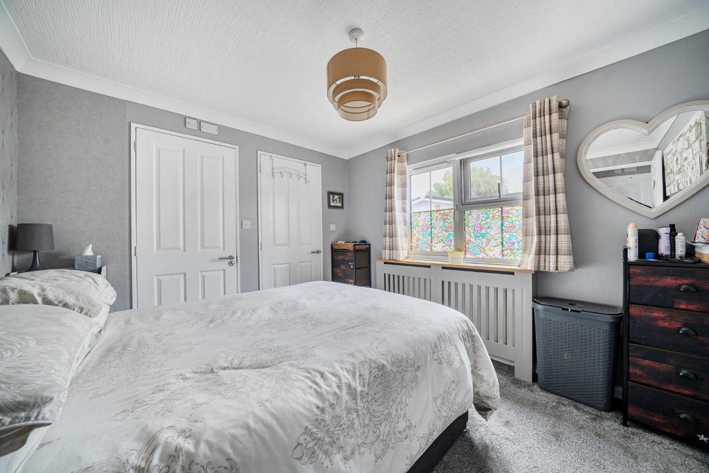 2nd view MASTER BEDROOM.jpg