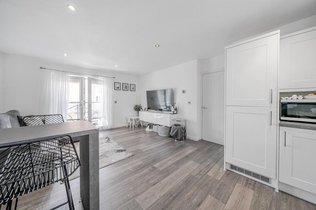 Kitchen Lounge