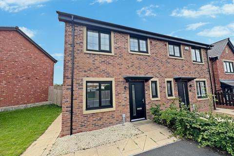 Shire Croft, Westhoughton, BL5