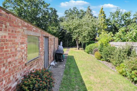 29 Rutherford Way, Bushey Heath, Bushey, WD23 1NJ