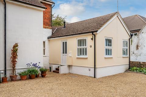 1 bedroom semi-detached house for sale, Culverden Square, Tunbridge Wells, TN4