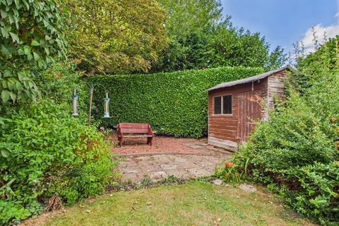 2 Edensor Close, North Wingfield, Chesterfield, S42 5JT
