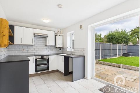 3 bedroom semi-detached house to rent, Hughes Drive, Cheshire CW2