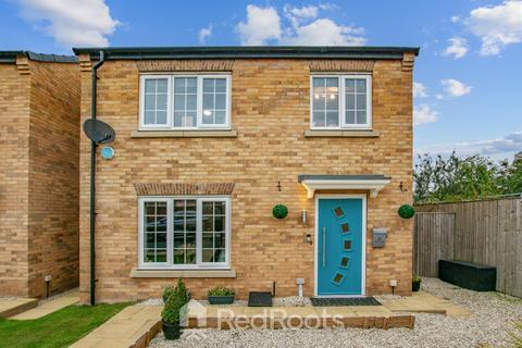 4 bedroom detached house for sale, Warren Court, Pontefract WF7