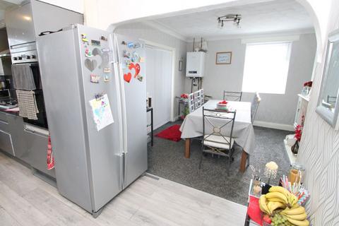 5 Elwy Circle, Kinmel Bay, Rhyl, LL18 5HF