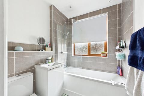 47 Brookfield Road, Ipswich, IP1 4EN
