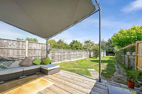 3 bedroom semi-detached house for sale, The Causeway, Petersfield, Hampshire